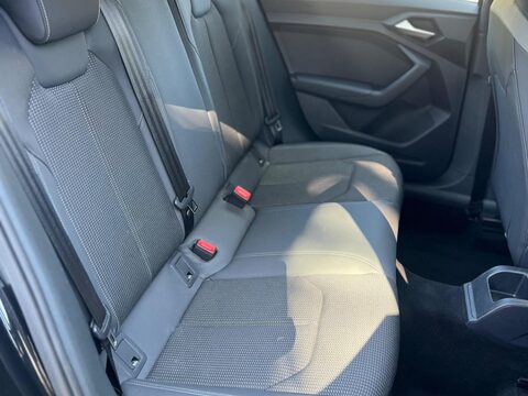 Audi A1 1.5 TFSI 35 S line Sportback Euro 6 (s/s) 5dr 19
