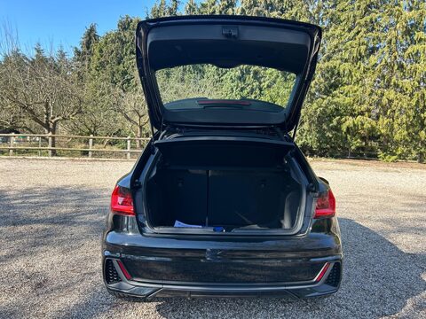 Audi A1 1.5 TFSI 35 S line Sportback Euro 6 (s/s) 5dr 43