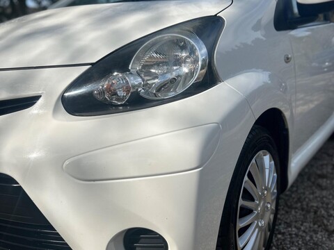 Toyota Aygo 1.0 VVT-i Move Euro 5 5dr 5