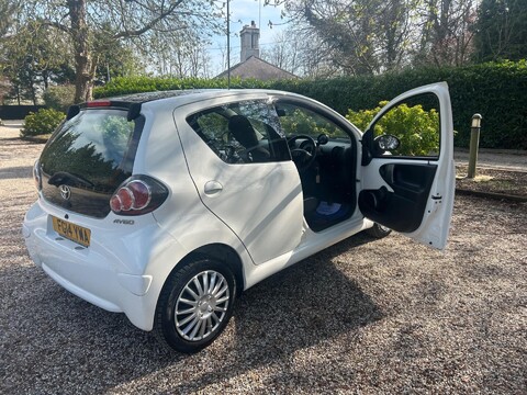 Toyota Aygo 1.0 VVT-i Move Euro 5 5dr 6