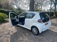 Toyota Aygo 1.0 VVT-i Move Euro 5 5dr 8