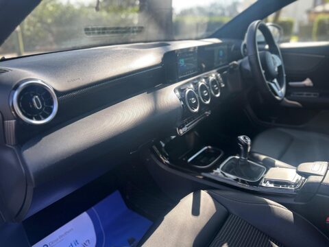 Mercedes-Benz A Class 1.3 A180 Sport Euro 6 (s/s) 5dr 16