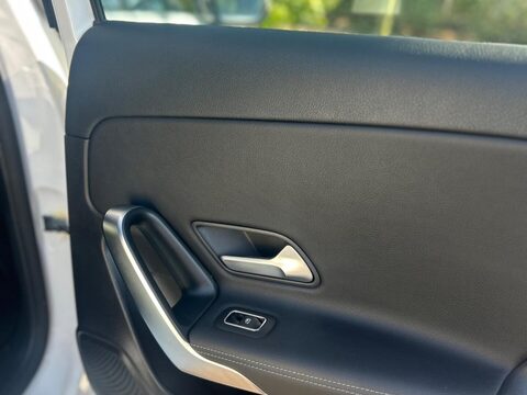 Mercedes-Benz A Class 1.3 A180 Sport Euro 6 (s/s) 5dr 36