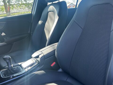 Mercedes-Benz A Class 1.3 A180 Sport Euro 6 (s/s) 5dr 51