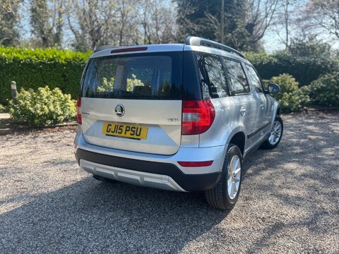 Skoda Yeti 1.2 TSI S Outdoor Euro 5 5dr 11