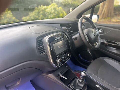 Renault Captur 1.5 dCi ENERGY Dynamique S Nav Euro 6 (s/s) 5dr 13