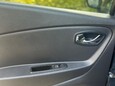 Renault Captur 1.5 dCi ENERGY Dynamique S Nav Euro 6 (s/s) 5dr 29