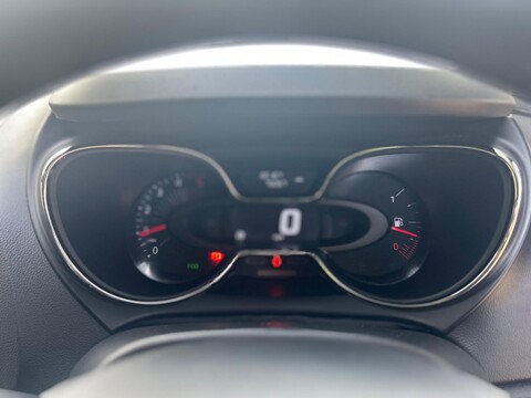 Renault Captur 1.5 dCi ENERGY Dynamique S Nav Euro 6 (s/s) 5dr 35