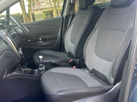 Renault Captur 1.5 dCi ENERGY Dynamique S Nav Euro 6 (s/s) 5dr 41