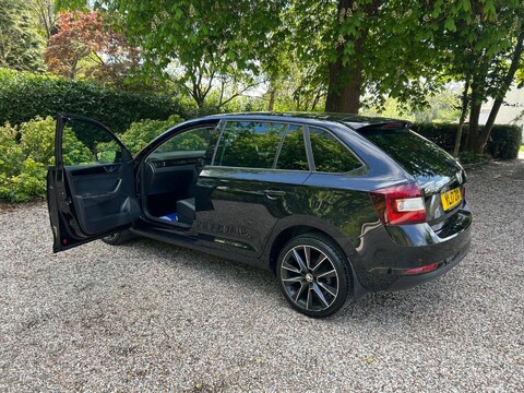 Skoda Rapid Spaceback 1.0 TSI SE Sport Euro 6 (s/s) 5dr 4