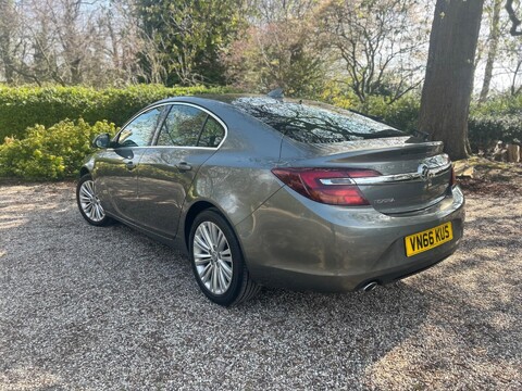 Vauxhall Insignia 2.0 CDTi Tech Line Auto Euro 6 5dr 4
