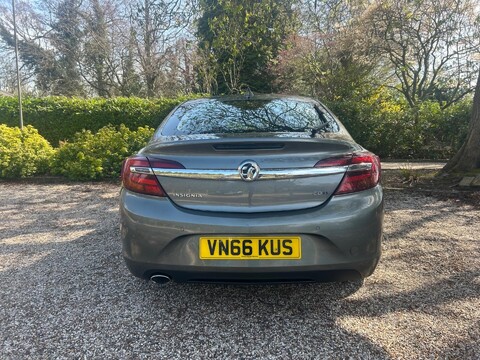 Vauxhall Insignia 2.0 CDTi Tech Line Auto Euro 6 5dr 9