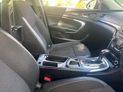 Vauxhall Insignia 2.0 CDTi Tech Line Auto Euro 6 5dr 49