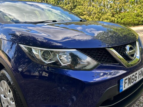 Nissan Qashqai 1.5 dCi Visia 2WD Euro 6 (s/s) 5dr 6