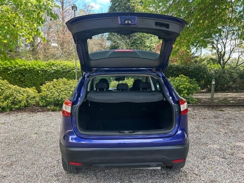 Nissan Qashqai 1.5 dCi Visia 2WD Euro 6 (s/s) 5dr 35