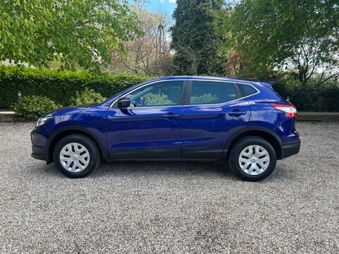 Nissan Qashqai 1.5 dCi Visia 2WD Euro 6 (s/s) 5dr 8