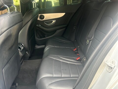Mercedes-Benz C Class 2.0 C200 AMG Line 7G-Tronic+ Euro 6 (s/s) 4dr 28