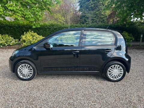 Volkswagen Up 1.0 Move up! Euro 6 (s/s) 5dr 8