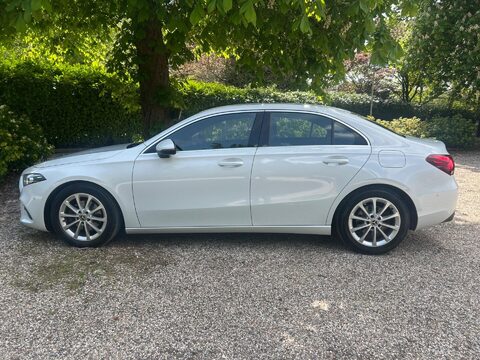 Mercedes-Benz A Class 1.3 A200 Sport (Executive) Euro 6 (s/s) 4dr 6