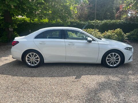 Mercedes-Benz A Class 1.3 A200 Sport (Executive) Euro 6 (s/s) 4dr 9