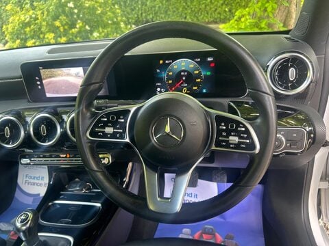 Mercedes-Benz A Class 1.3 A200 Sport (Executive) Euro 6 (s/s) 4dr 40