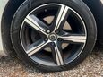Volvo V40 2.0 T2 R-Design Nav Plus Euro 6 (s/s) 5dr 33