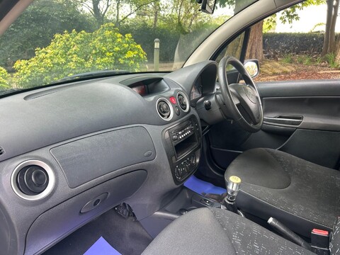 Citroen C3 1.4 HDi Desire 5dr 11