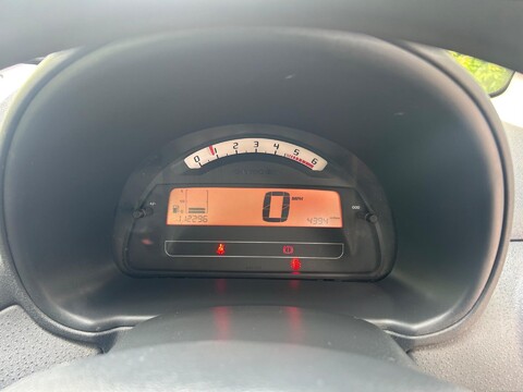 Citroen C3 1.4 HDi Desire 5dr 33