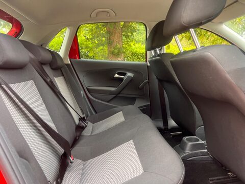 Volkswagen Polo 1.2 R-Line Style Euro 5 5dr 17