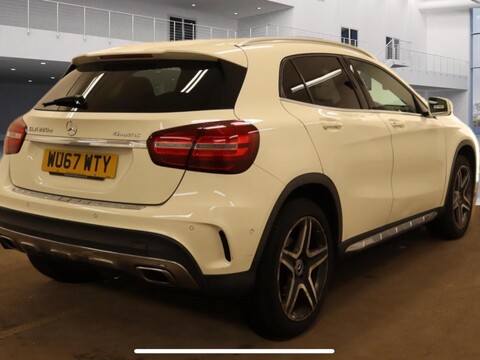 Mercedes-Benz GLA 2.1 GLA220d AMG Line (Premium) 7G-DCT 4MATIC Euro 6 (s/s) 5dr 4
