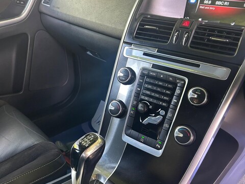 Volvo XC60 2.0 D4 R-Design Nav Euro 6 (s/s) 5dr 14