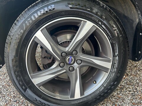 Volvo XC60 2.0 D4 R-Design Nav Euro 6 (s/s) 5dr 40