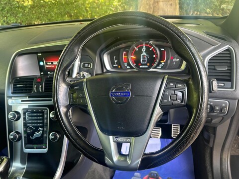 Volvo XC60 2.0 D4 R-Design Nav Euro 6 (s/s) 5dr 44