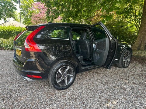 Volvo XC60 2.0 D4 R-Design Nav Euro 6 (s/s) 5dr 11