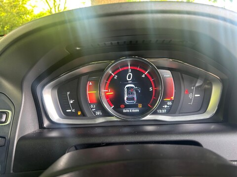 Volvo XC60 2.0 D4 R-Design Nav Euro 6 (s/s) 5dr 41