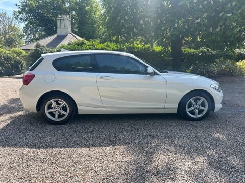 BMW 1 Series 2.0 118d SE Auto Euro 6 (s/s) 3dr 9