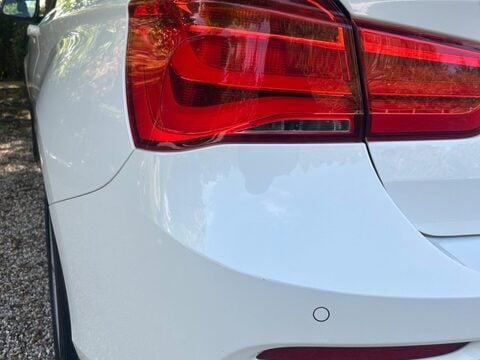 BMW 1 Series 2.0 118d SE Auto Euro 6 (s/s) 3dr 46