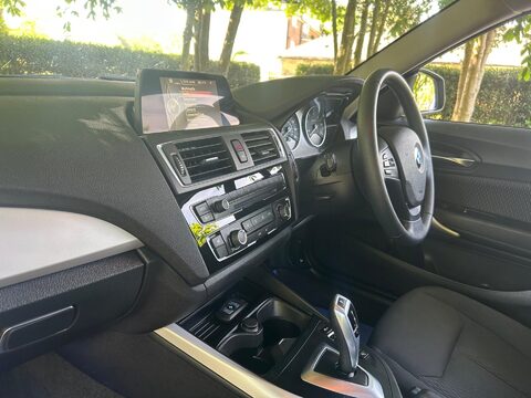 BMW 1 Series 2.0 118d SE Auto Euro 6 (s/s) 3dr 12