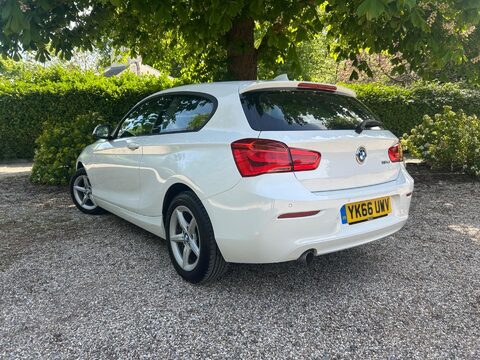 BMW 1 Series 2.0 118d SE Auto Euro 6 (s/s) 3dr 4