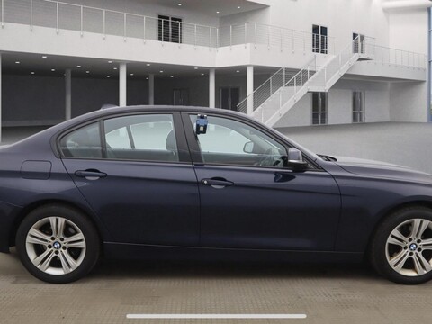 BMW 3 Series 1.5 318i Sport Euro 6 (s/s) 4dr 5