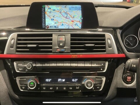 BMW 3 Series 1.5 318i Sport Euro 6 (s/s) 4dr 9