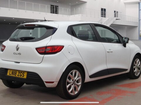 Renault Clio 1.2 16V Play Euro 6 5dr 5