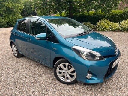 Toyota Yaris 1.5 VVT-h T Spirit CVT Euro 5 5dr