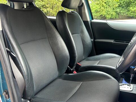 Toyota Yaris 1.5 VVT-h T Spirit CVT Euro 5 5dr 17