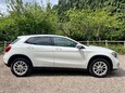 Mercedes-Benz GLA 1.6 GLA200 SE (Executive) 7G-DCT Euro 6 (s/s) 5dr 8