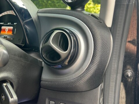 Smart Fortwo Coupe 1.0 Prime Euro 6 (s/s) 2dr 23