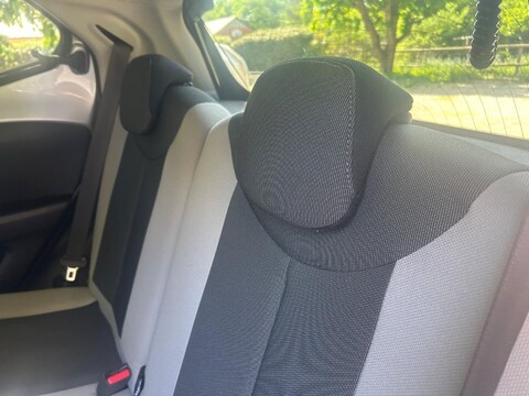 Toyota Aygo 1.0 VVT-i x-style x-shift Euro 6 5dr 20