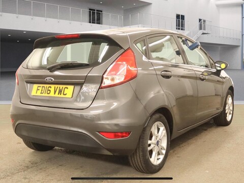 Ford Fiesta 1.25 Zetec Euro 6 5dr 6