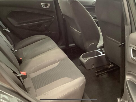 Ford Fiesta 1.25 Zetec Euro 6 5dr 8