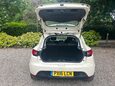 Renault Clio 0.9 TCe Dynamique Nav Euro 6 (s/s) 5dr 39